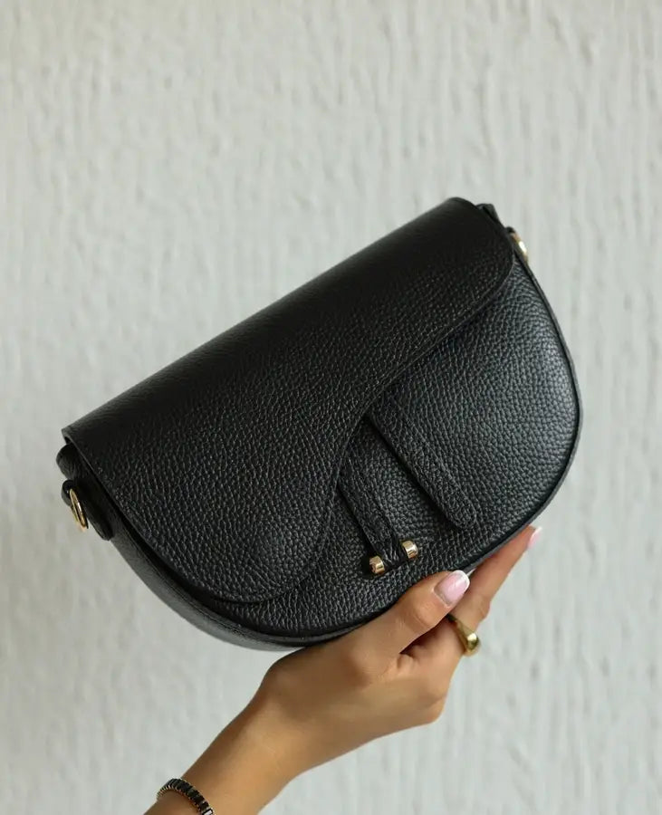 Genuine Leather Saddle Crossbody Bag – Made in Italy: Nero