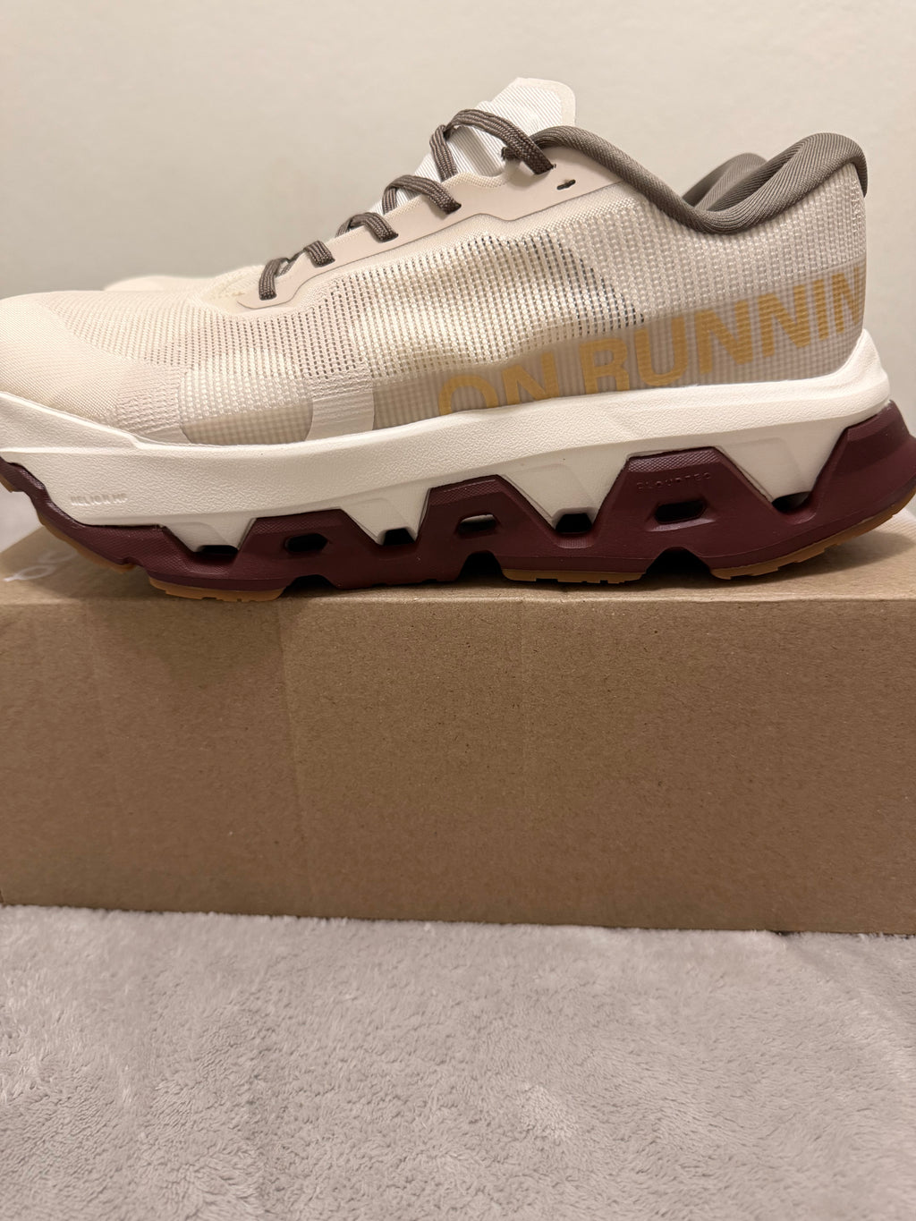 On 3 Hyper style Men's Running Shoes —